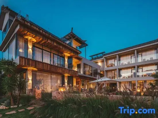 Mu Yun Ting Feng・360° Sea View, Cangshan Sunset Cloud Breeze Resort (Dali Erhai Store)