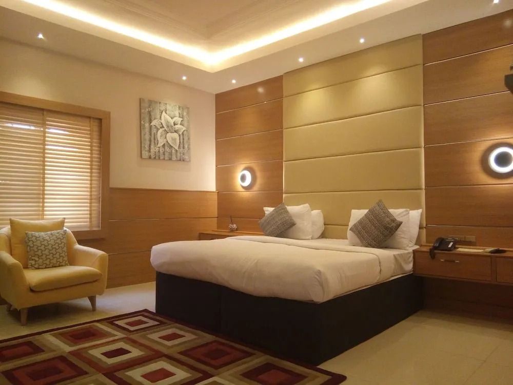 Saabhi Hotel Jabi