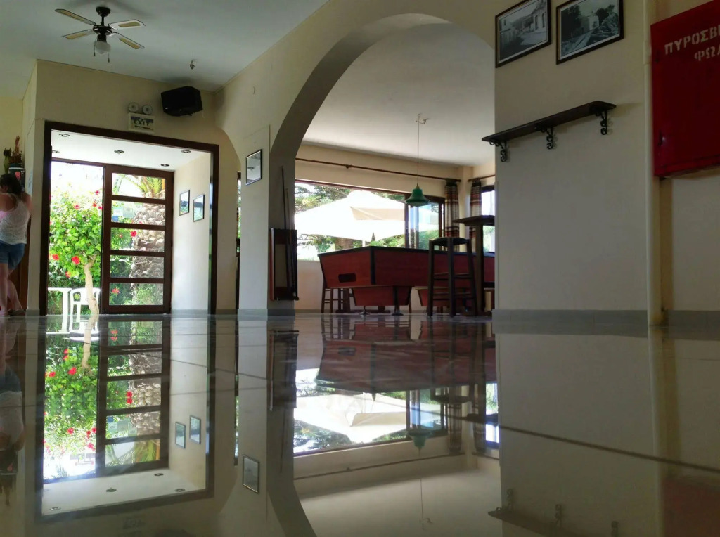 Mastorakis Hotel and Studios