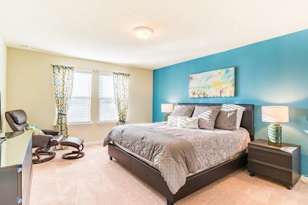 Windsor at Westside 2078 - Five Bedroom Townhome with Private Pool