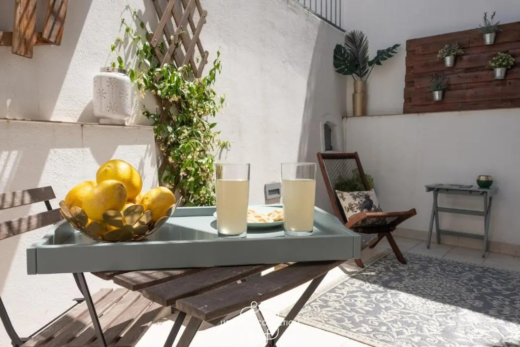 One Bedroom with Terrace in Alfama Centre 75 by Lisbonne Collection