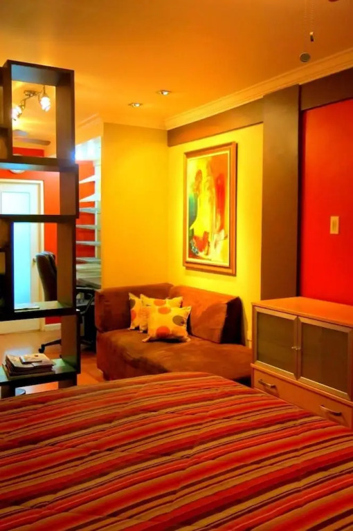 Choose To Be Happy at Seymour #9 and #16 - Studio Apartments w Pool