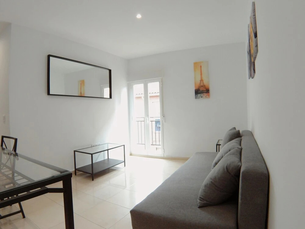Apartamento exterior de 2 Habitaciones cercano al parque Olof Palme AP6