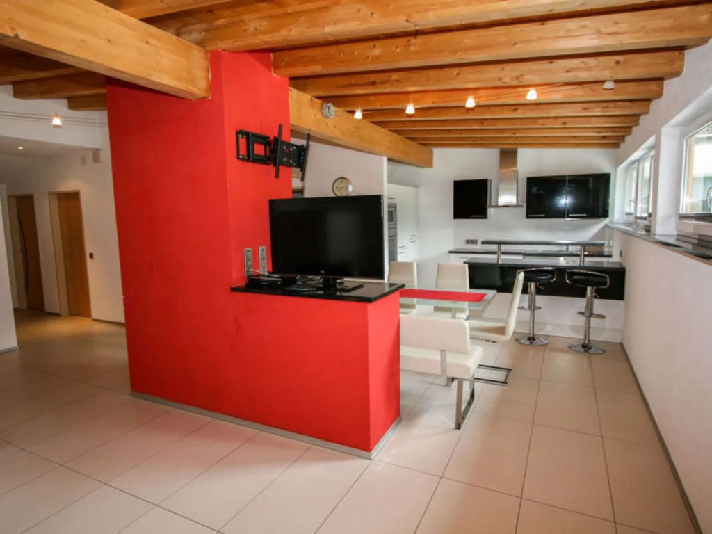 Apartment Sandra See