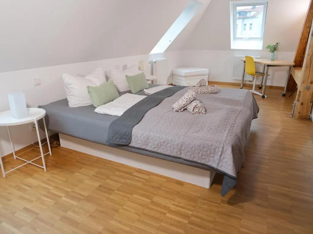 BohnApartments Altstadt-Loft - 85 qm mit Wasserbett, Parkplatz
