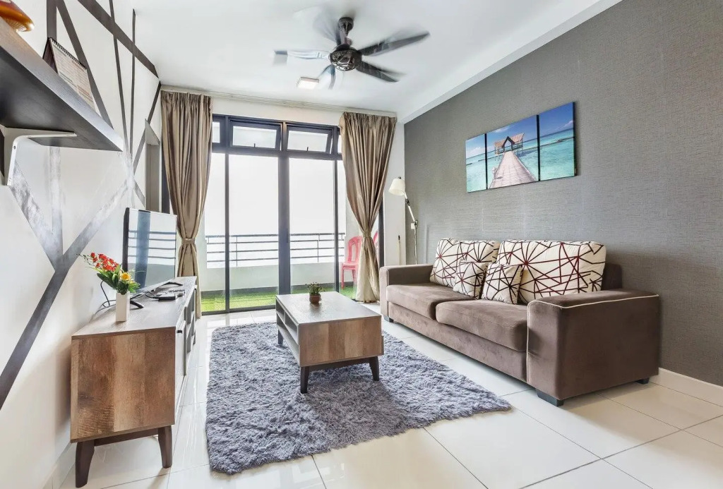 Suites at 1Tebrau
