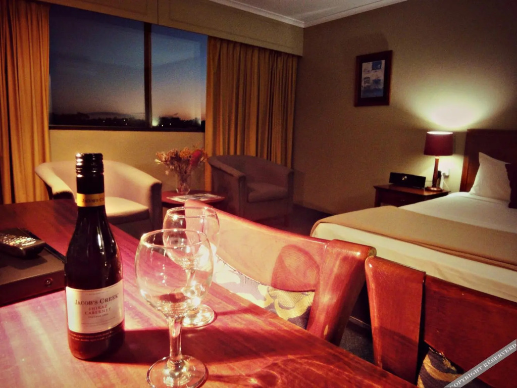Rockhampton Plaza Hotel International