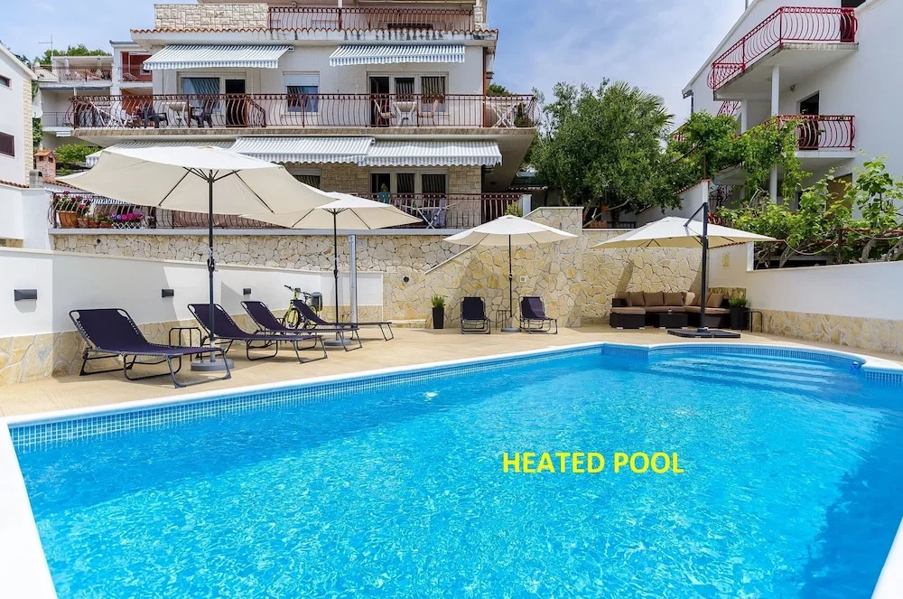 Apartments Edita