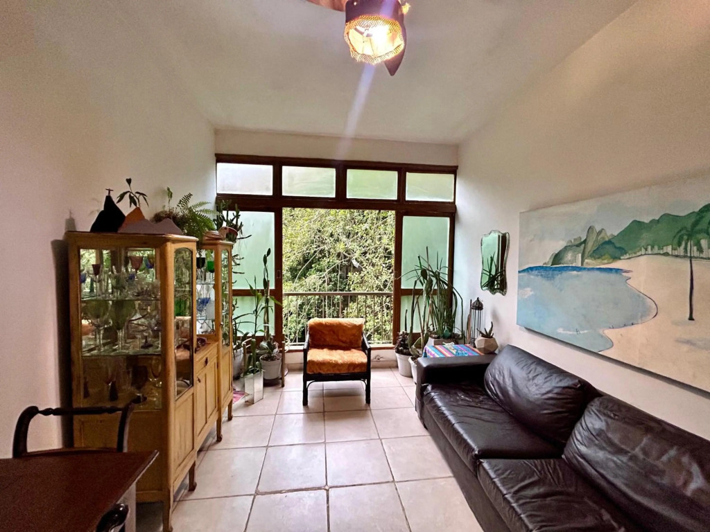 Apartamento dois quartos suites em Ipanema