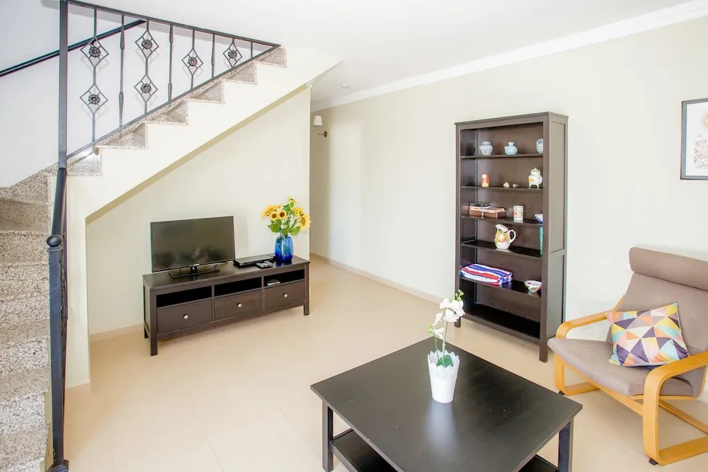 Sunny Golf Villas