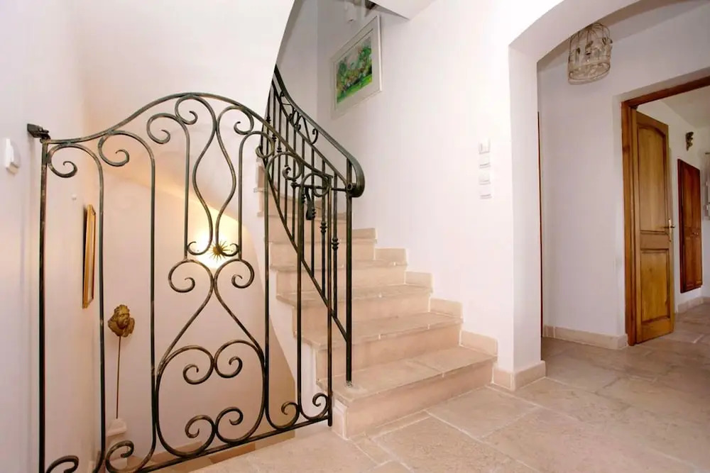 Villa With 4 Bedrooms in Saint-paul-de-vence, With Wonderful Mountain View, Private Pool and Enclosed Garden - 6 km From the Beach