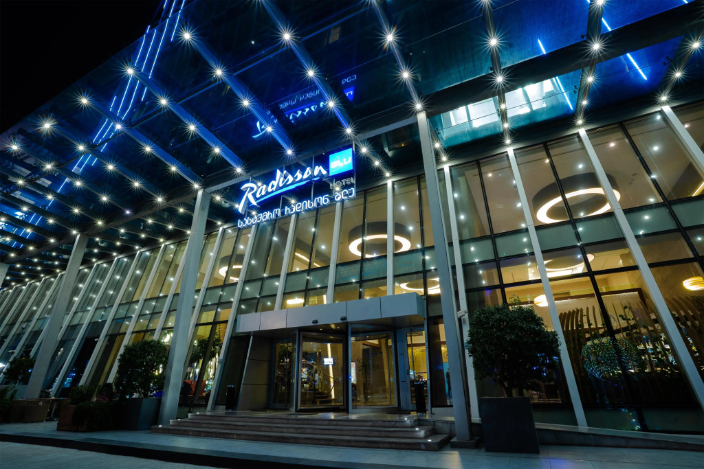 Radisson Blu Hotel Батуми