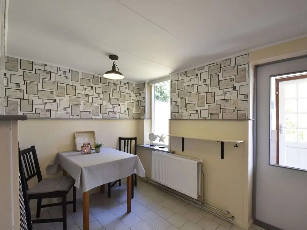 Lovely Holiday Home With Garden, Barbecue, Garden Furniture