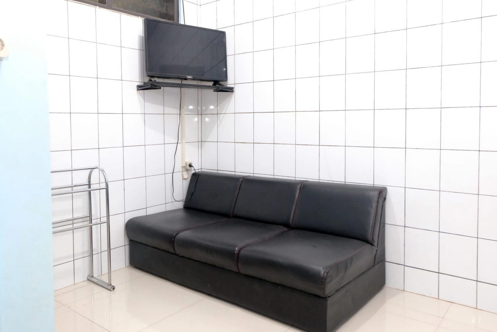 Hotel Puri Lembang near Universitas Sulawesi Barat Majene