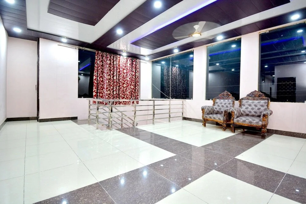 Surya Hotel by OYO Rooms