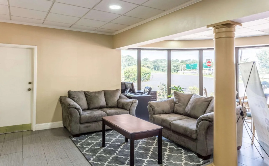 La Quinta Inn Jackson North