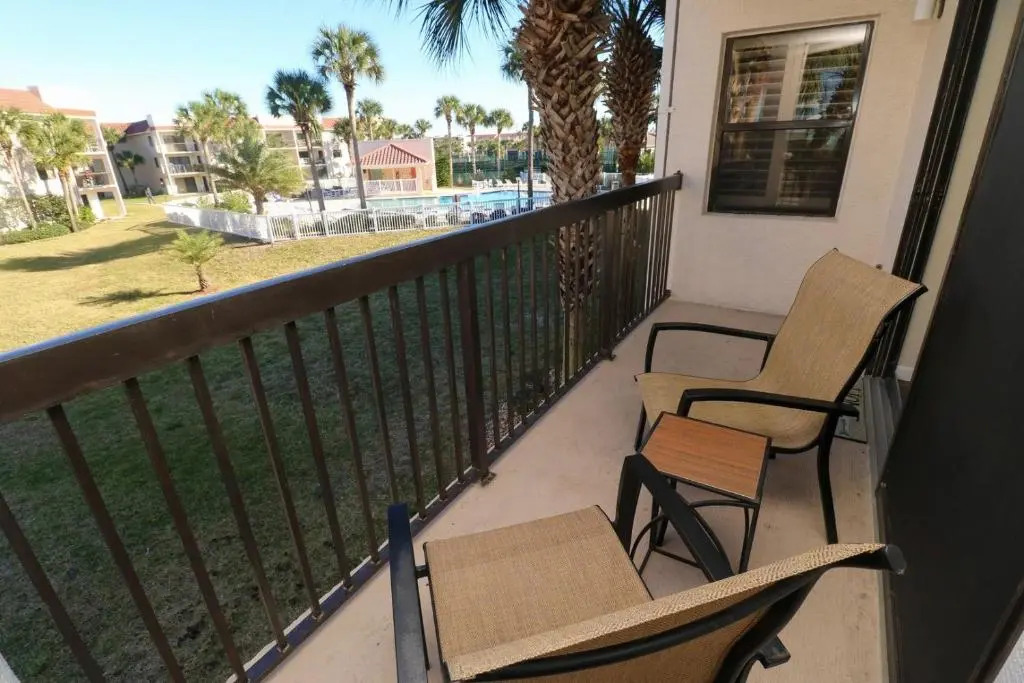 Ocean Village Club - O26