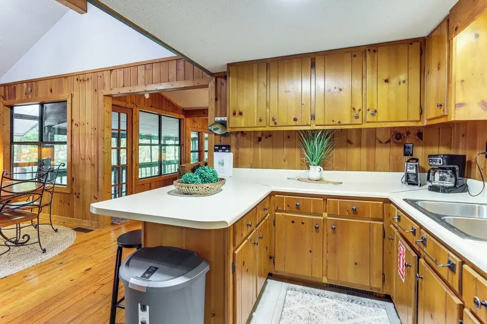 Cartecay River Retreat w/ Yard & Screened Porch!