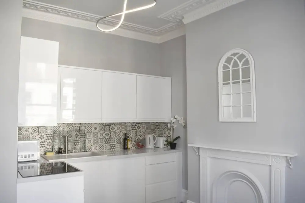 Contemporary 2 Bedroom Flat in Brighton