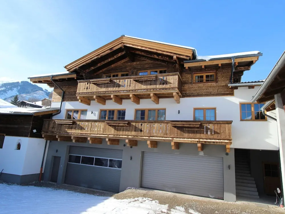 Apartment in Kaprun With Ski-in/ski-out Access
