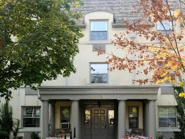 The Windermere Manor Hotel & Conference Center