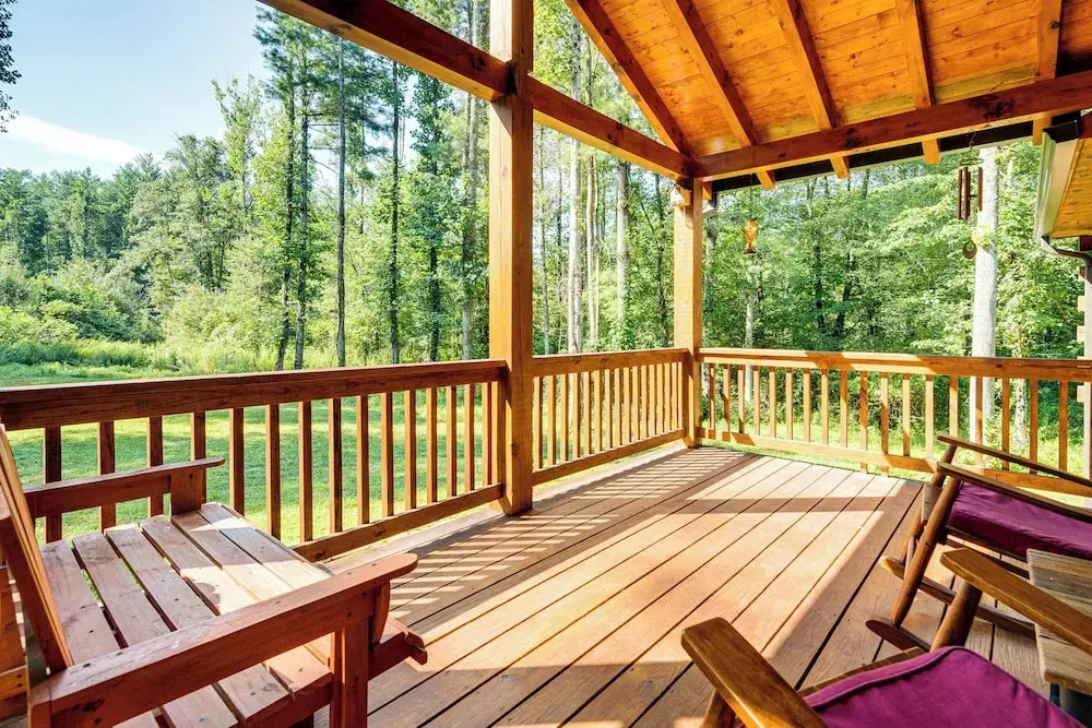 Secluded, Private! Forested Hendersonville Retreat