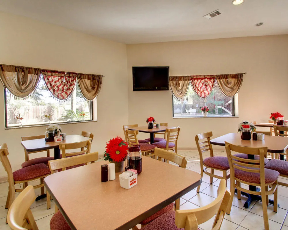 Econo Lodge Biloxi Beach North