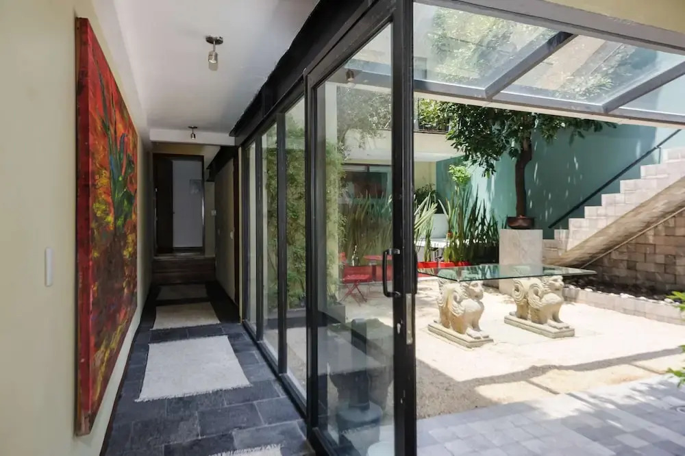 w Inviting 4BR in Condesa