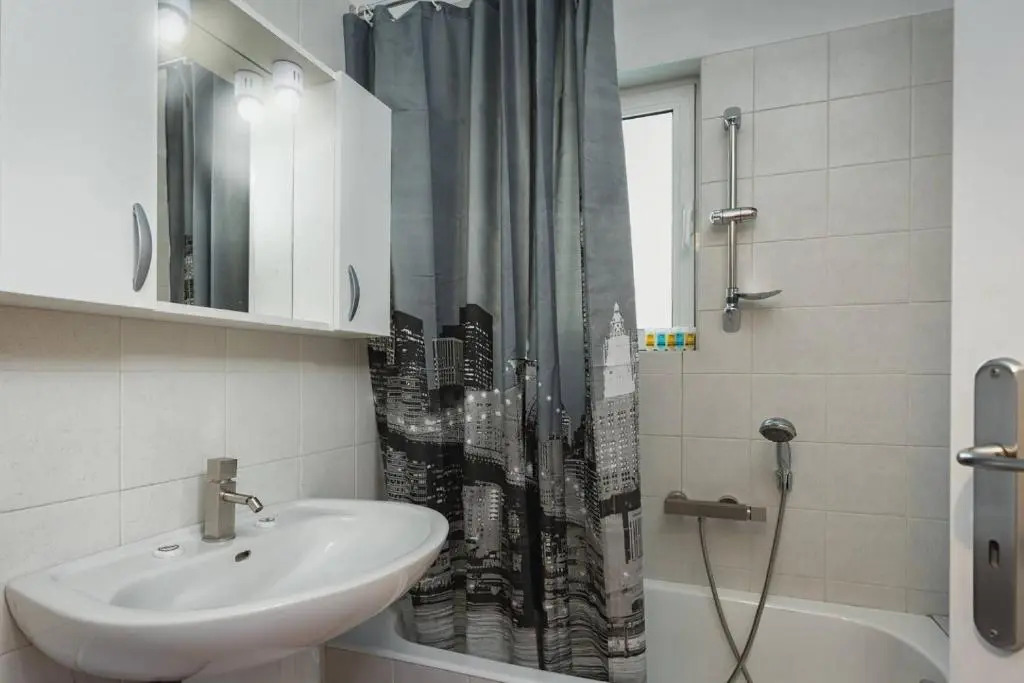 Athens Brand New Apartment right on Metro Square-3rd Floor