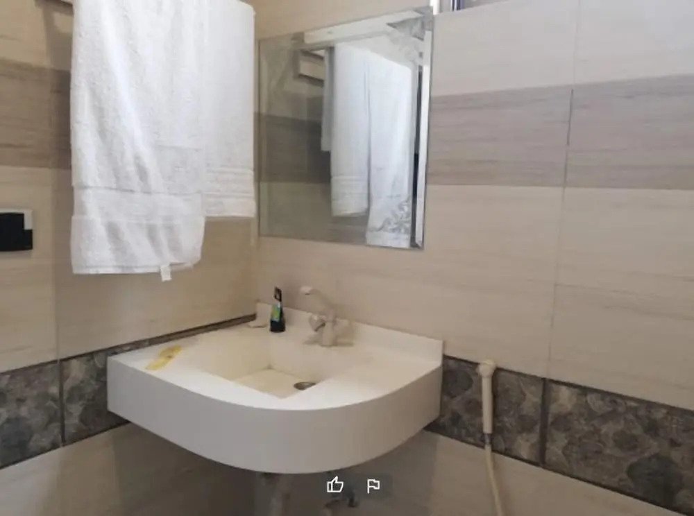 Khayyam Hotel