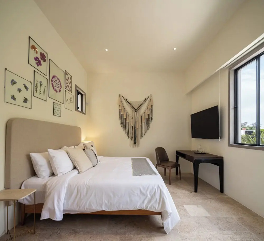 HOLT Parque Juarez Privada Stunning 5BR Villa