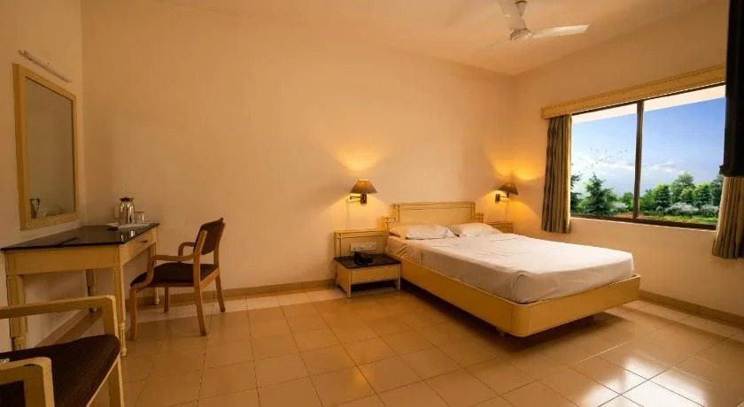 Hotel EMS Mayura