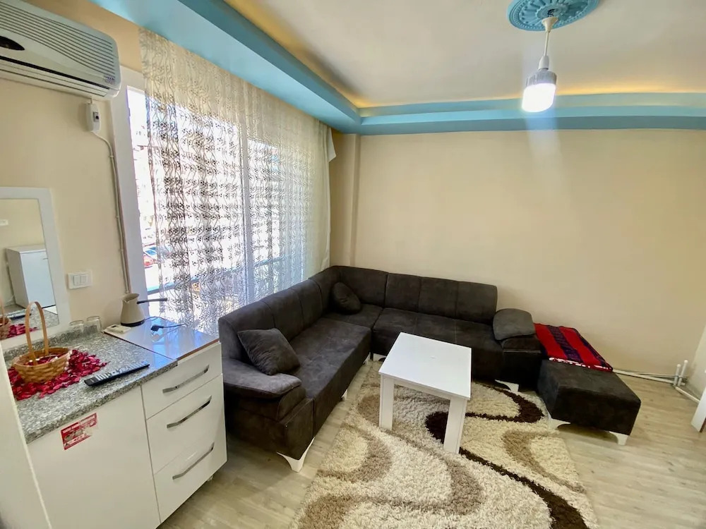 To Wi̇stom Home Otel