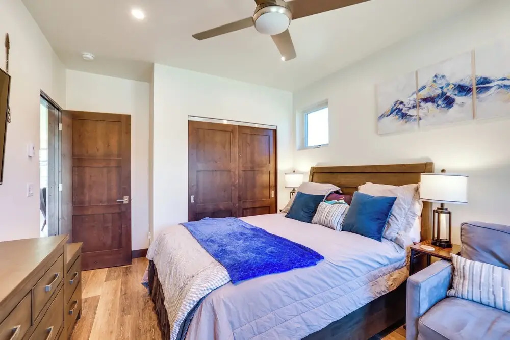 Hike, Ski, Golf, & Fish: Silverthorne Townhome!