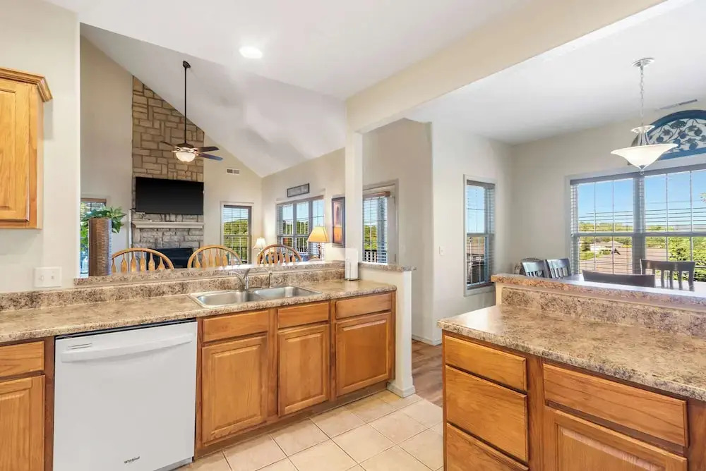 Rest Nest in the Heart of Ozark's Nature!