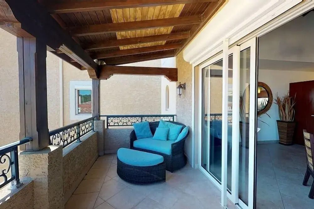 Condo Ouana