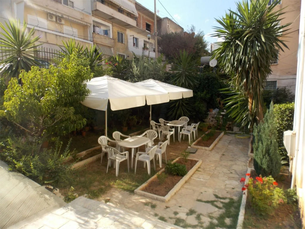 Hotel Mano