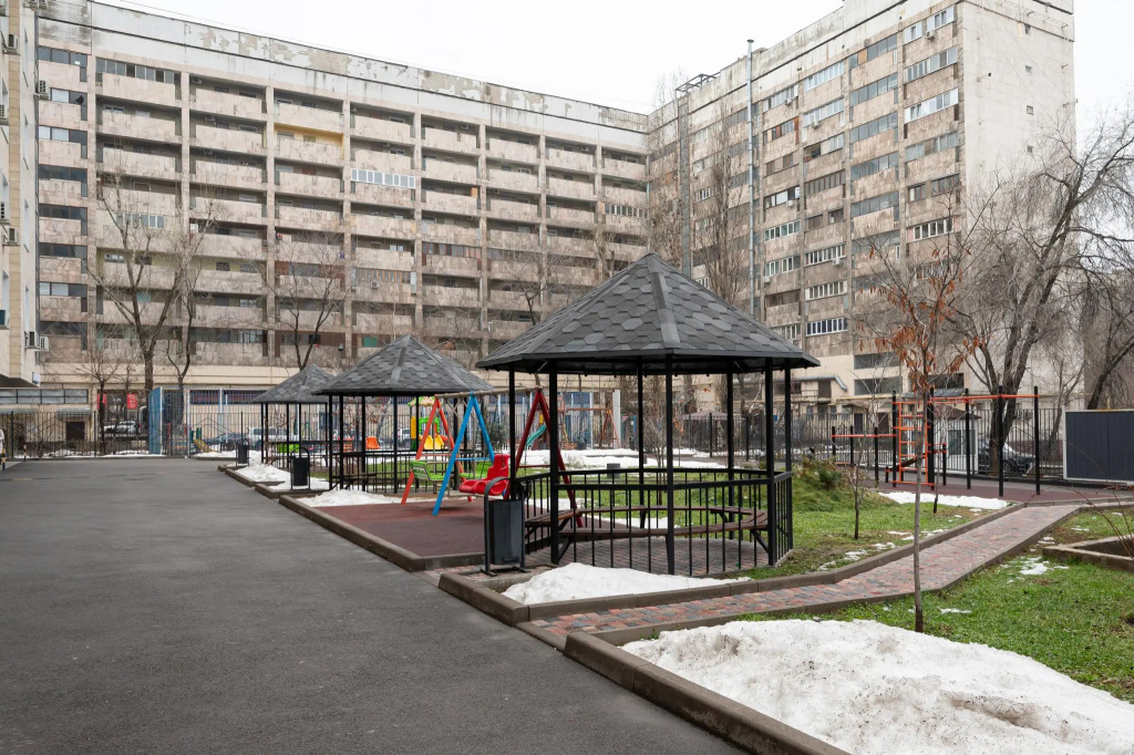BG Apartments (БГ Апартментс) на улице Мукана Тулебаева 49/1