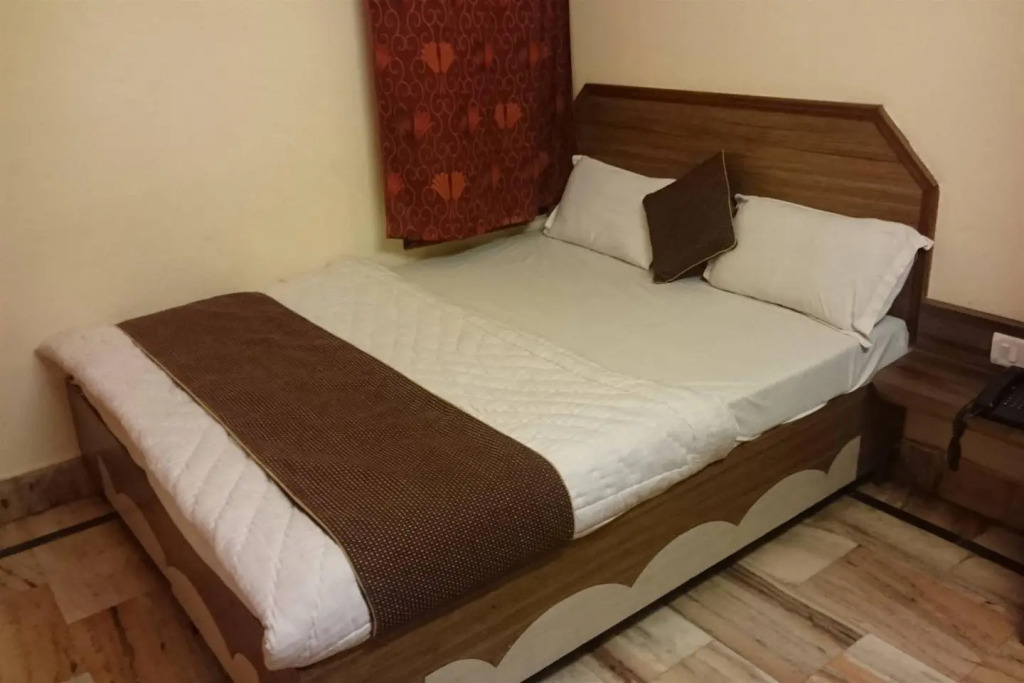 Hotel Aditya Inn