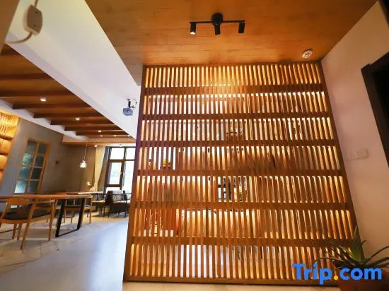 Xiaoshe Hostel