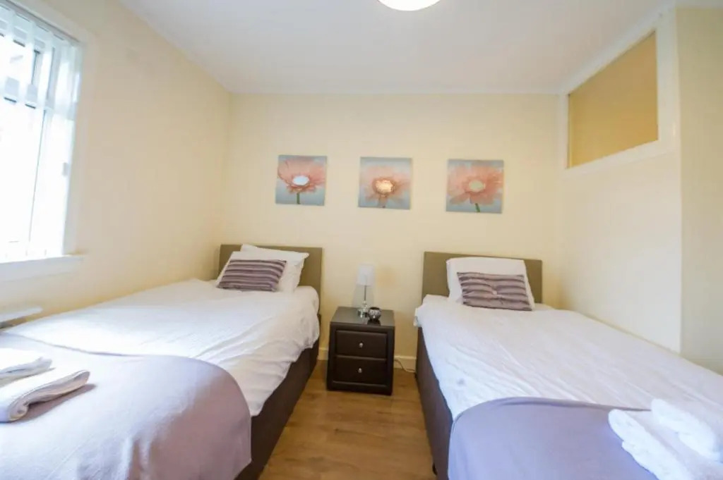 PREMIER - Park View Apartment