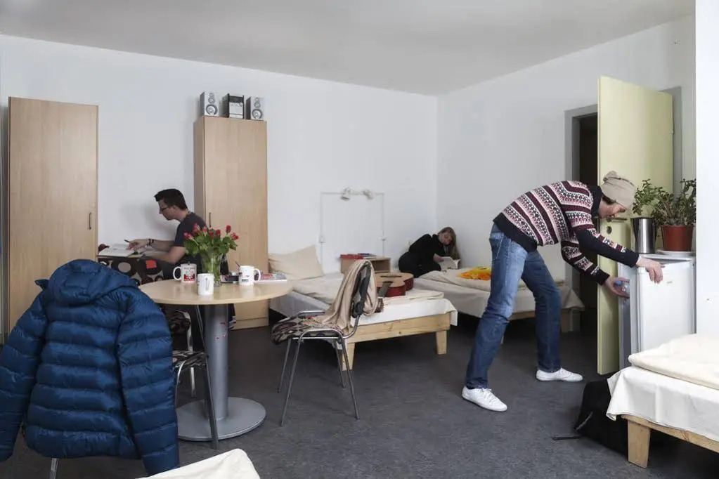 Hostel Pro-social