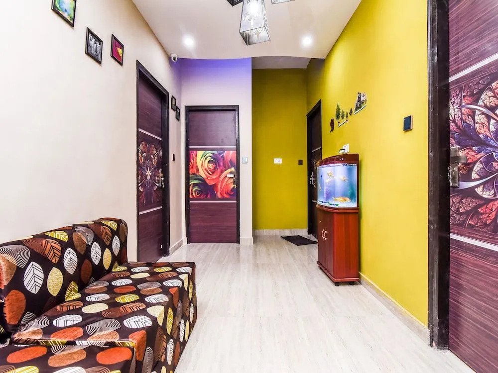 OYO 22691 Royale Park Inn