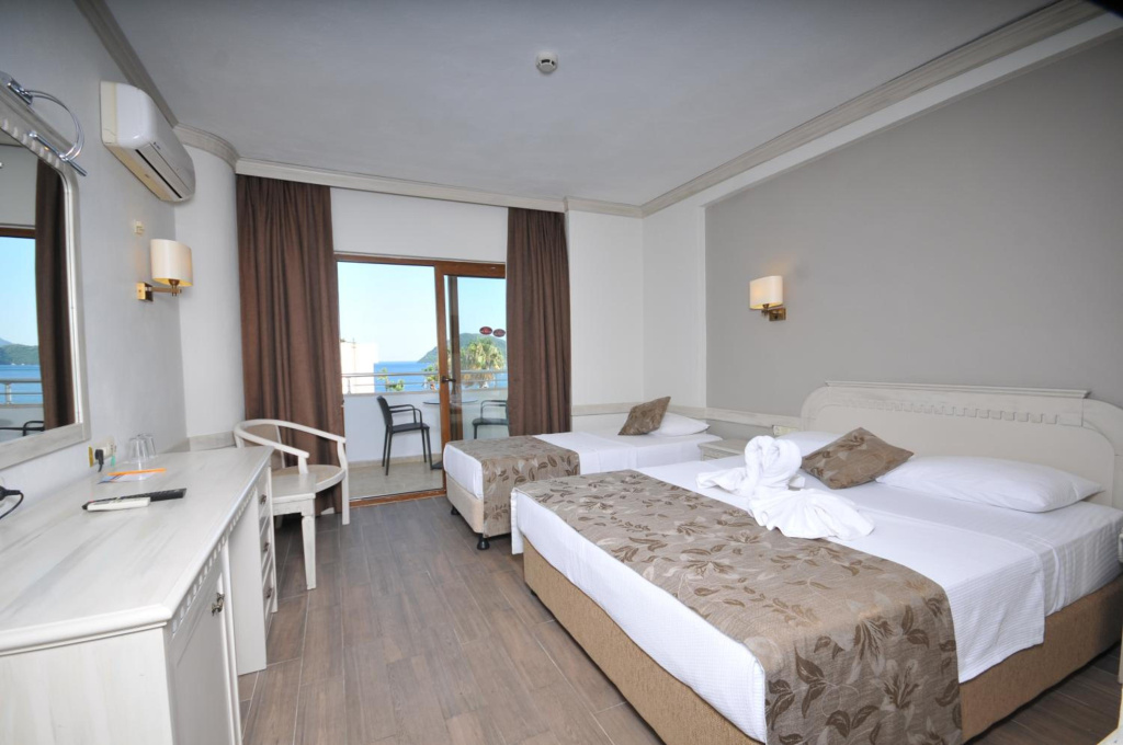 My Dream Hotel