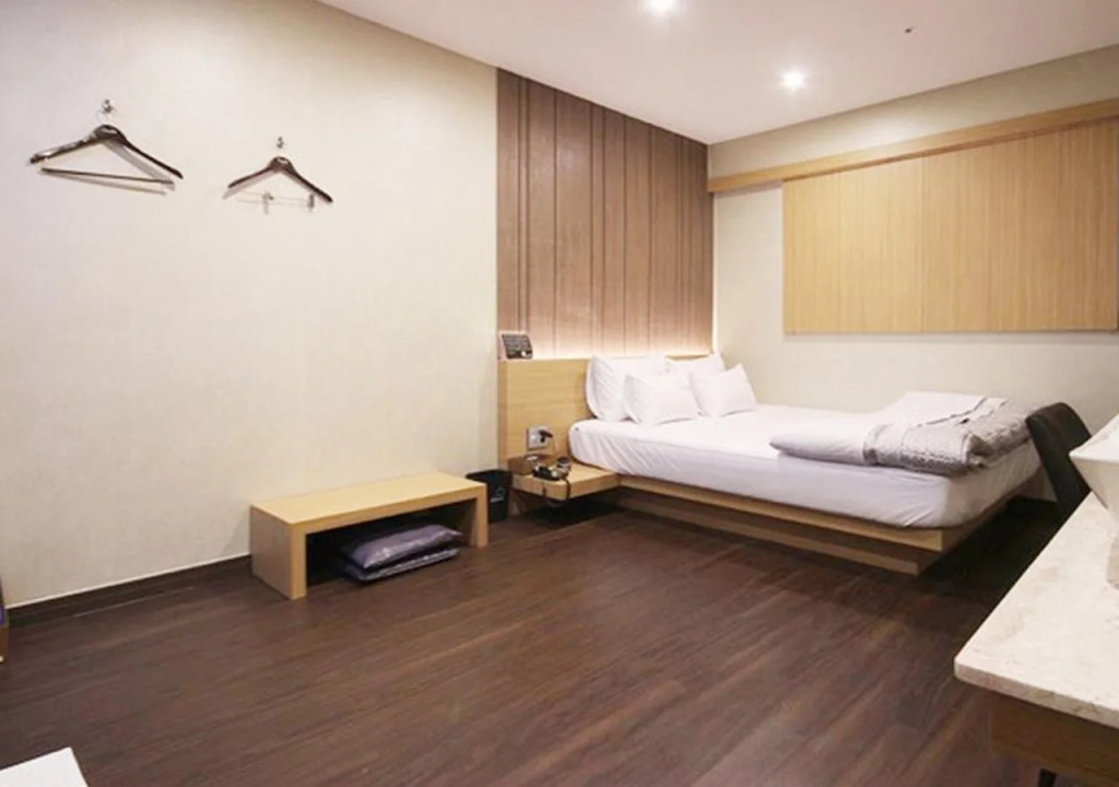 Nampo Comma Hotel