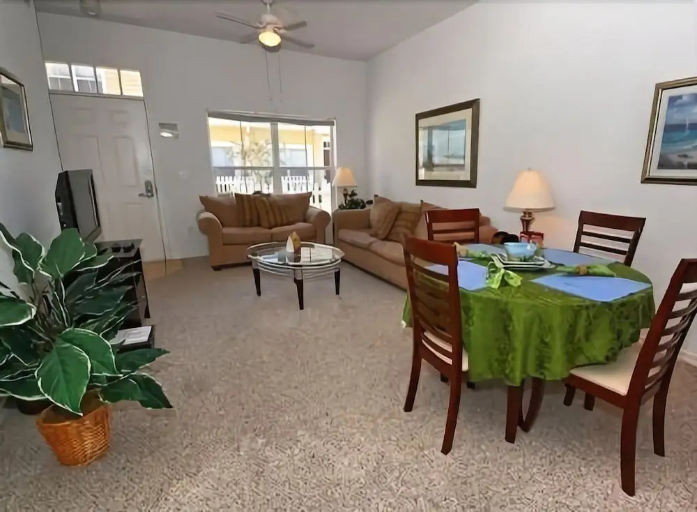 Retreat at the Villas