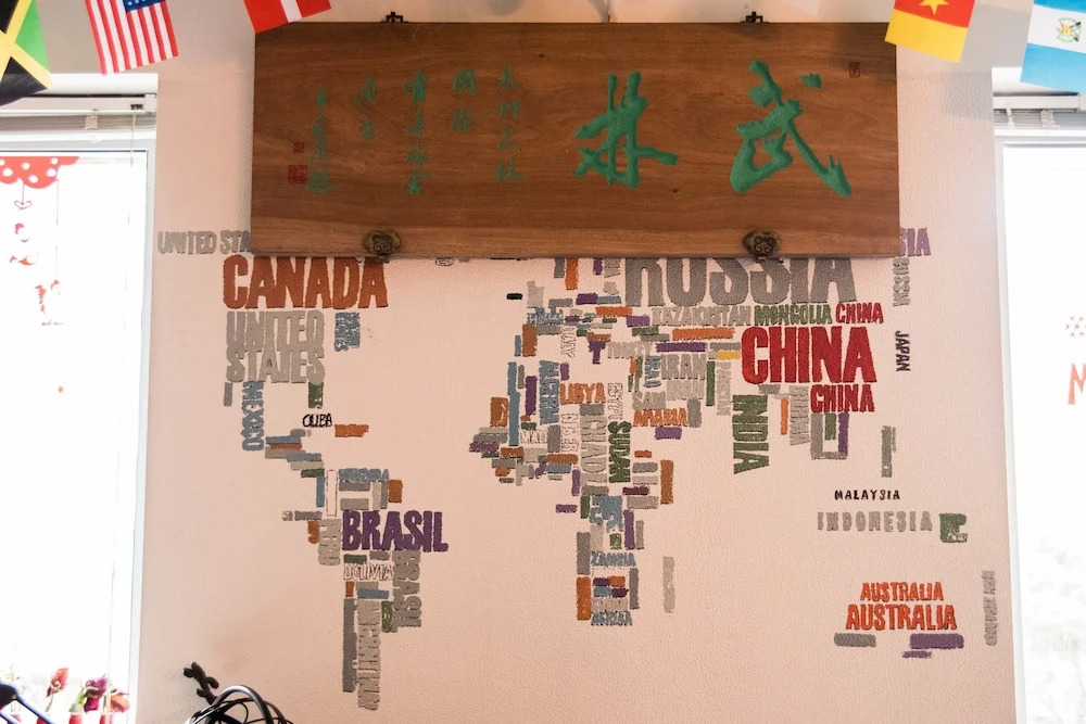 Hangzhou Wulin International City Camp (West Lake Wulin Gate Subway Station Store)