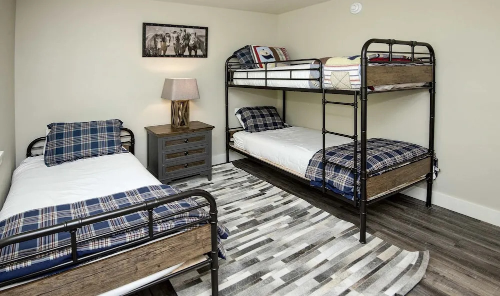9 Vail Rd. #26 3 Bedroom Condo by RedAwning