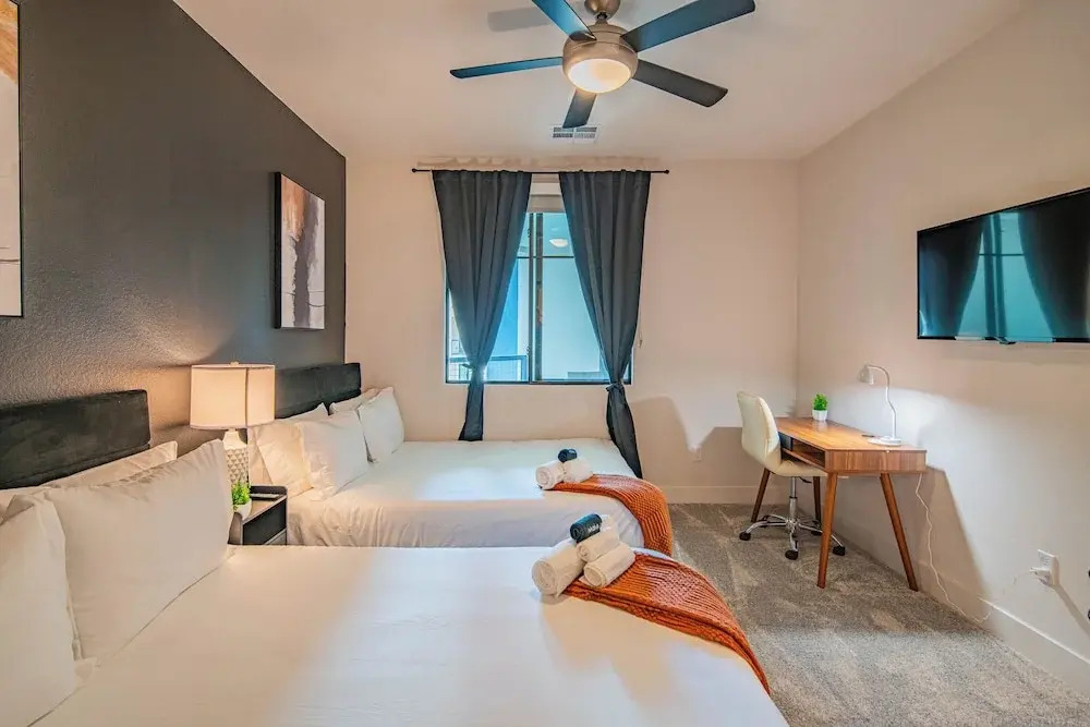 ROVE LIVING/KB - Scottsdale Grand