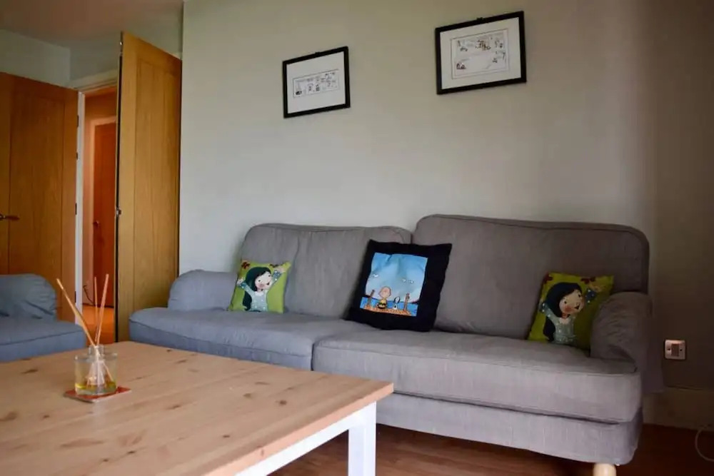 Modern 2 Bedroom Apartment With Stunning Views